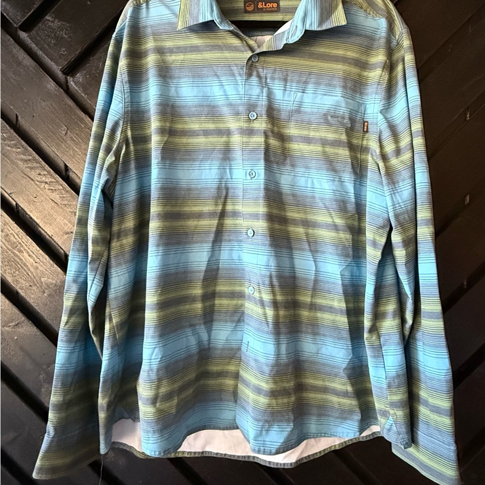 &Lore by Tahoe River Button Down